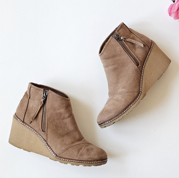 TOMS Avery Wedge Booties Toffee Brown Side Zip Comfort Shoes US 9 - Picture 6 of 12